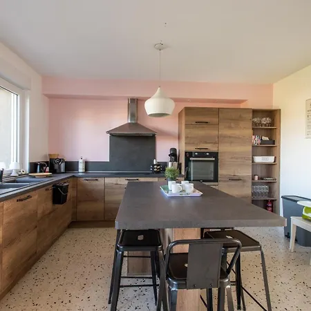 Hébergement de vacances La Maison De Marion - 15min à Pied De La Outreau